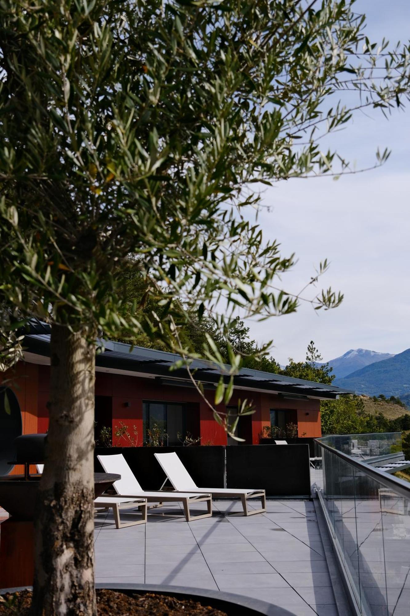 Les Restanques Du Lac Savines Exterior photo